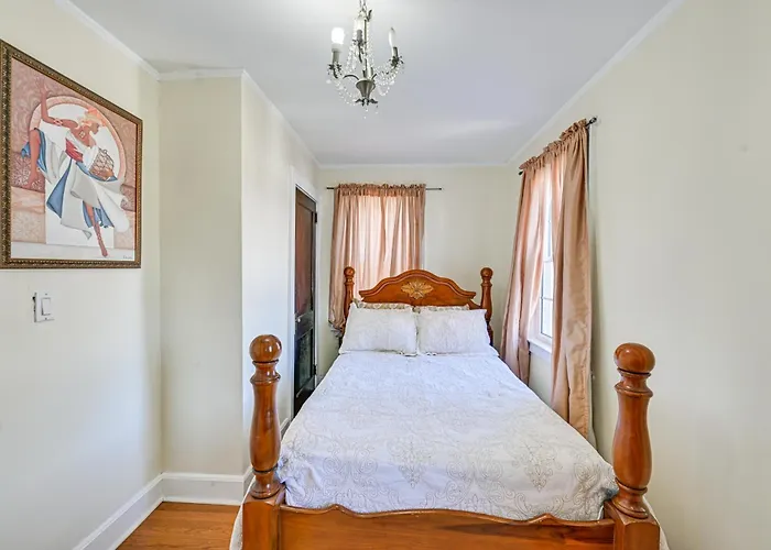 Charming Valley Stream Home 24 Mi To Central Park